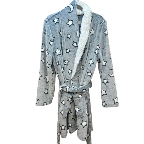 Jenni sparkle Star Print Plush Short Robe - Picture 2 of 7